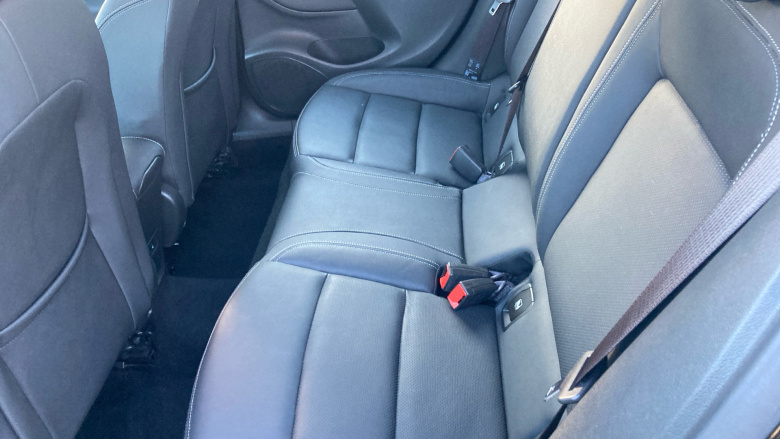 Vauxhall Astra 1.2 Turbo 145 Elite Nav Premium 5dr Petrol Hatchback